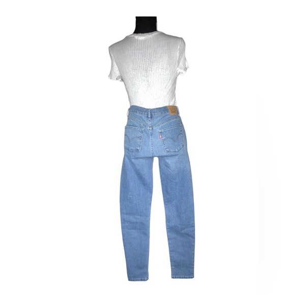 5/25$ ✨ 720 High Rise Levi’s Jeans - Picture 4 of 8